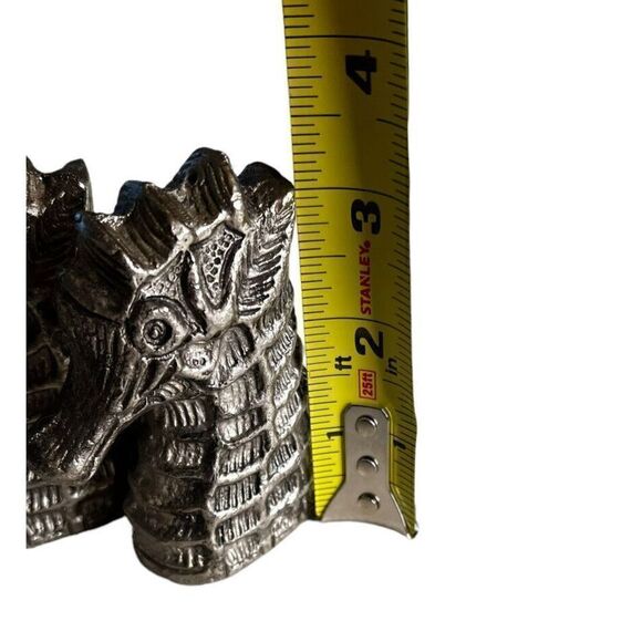 Vintage Pewter Seahorses Pair of Salt and Pepper Shakers - Picture 8 of 8